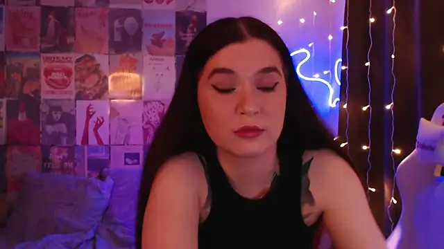 obsidian sirenn online show from April 25, 2026, 12:13 am