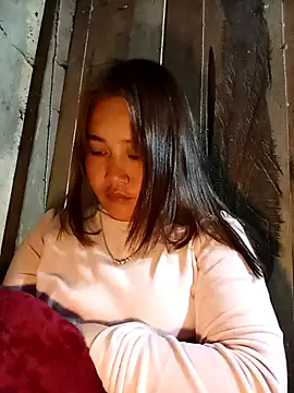 Snapshot of -myaa- chatting on January 6, 2026, 10:36 pm -myaa- online show from January 6, 2026, 10:36 pm