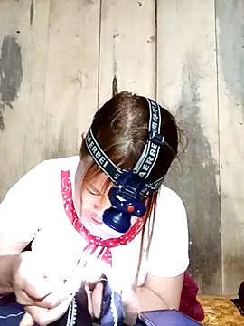 Snapshot of -myaa- chatting on December 21, 2025, 12:18 pm -myaa- online show from December 21, 2025, 12:18 pm