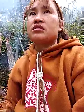 Snapshot of -myaa- chatting on February 10, 2026, 2:10 am -myaa- online show from February 10, 2026, 2:10 am