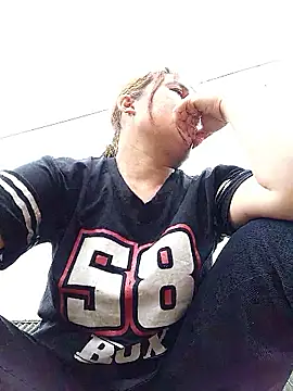 Snapshot of -myaa- chatting on February 24, 2026, 1:28 am -myaa- online show from February 24, 2026, 1:28 am