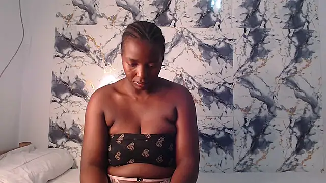 CurvyJ255 online show from July 24, 2026, 7:21 pm