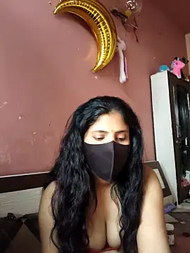 Snapshot of kanika05 chatting on February 13, 2026, 10:04 am kanika05 online show from February 13, 2026, 10:04 am