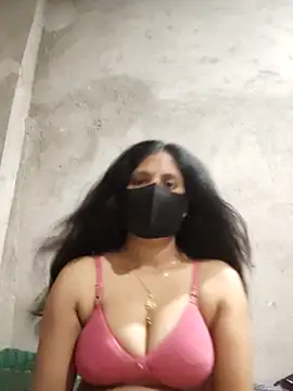 Snapshot of kanika05 chatting on March 2, 2026, 7:59 am kanika05 online show from March 2, 2026, 7:59 am