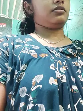 Snapshot of Cuple_masti72 chatting on July 17, 2026, 6:54 am Cuple masti72 online show from July 17, 2026, 6:54 am