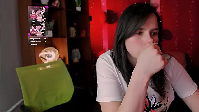 Snapshot of astra_opal chatting on February 10, 2026, 11:37 pm astra opal online show from February 10, 2026, 11:37 pm