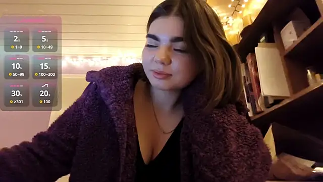 Snapshot of Mona_Slearys chatting on February 4, 2026, 10:05 pm Mona Slearys online show from February 4, 2026, 10:05 pm