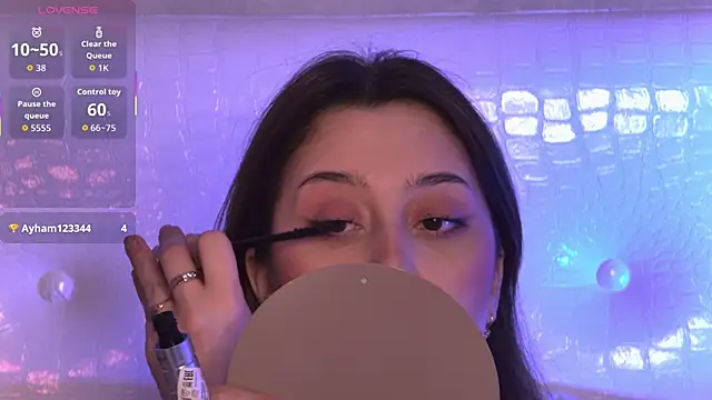 IsKiku online show from April 15, 2026, 12:21 pm