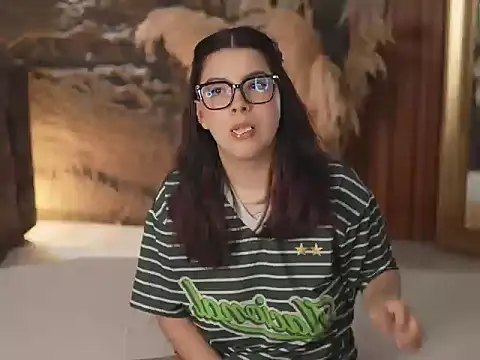 Nemesis Velvet online show from December 17, 2025, 10:31 am