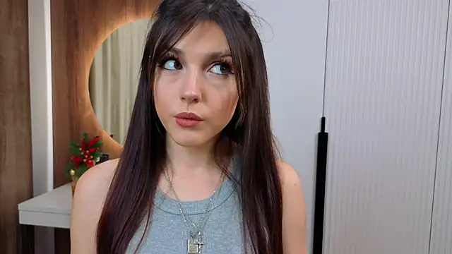 Snapshot of NatishaAlpern chatting on December 16, 2025, 2:38 am NatishaAlpern online show from December 16, 2025, 2:38 am