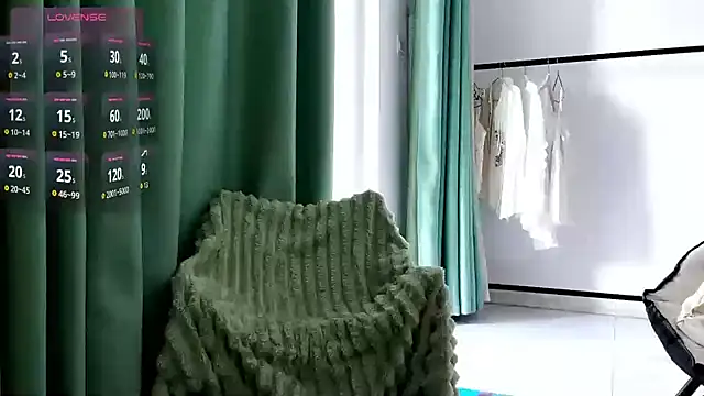 Leila-11 online show from April 24, 2026, 12:23 am