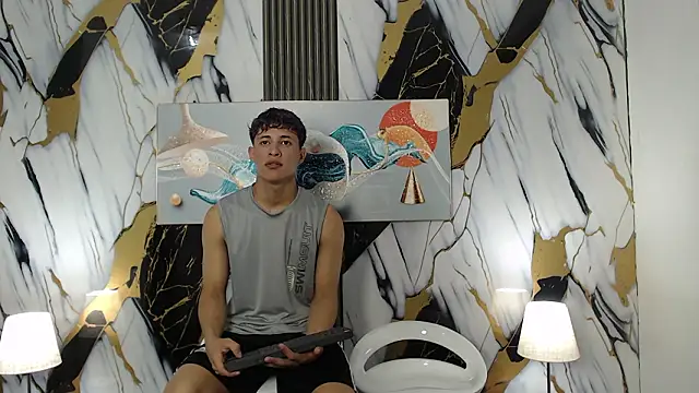 YOUNG GUYS1 online show from February 14, 2026, 1:39 am