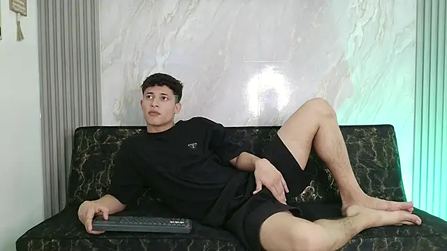 YOUNG GUYS1 online show from May 16, 2026, 7:18 am