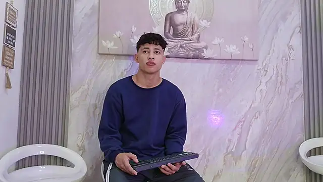 YOUNG GUYS1 online show from May 7, 2026, 7:12 am