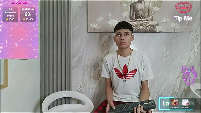 Snapshot of HORNY_PRETTY chatting on February 24, 2026, 1:23 pm HORNY PRETTY online show from February 24, 2026, 1:23 pm