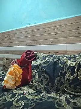 xoupleaura online show from January 14, 2026, 6:55 pm