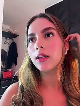 Snapshot of Valeria-escobar chatting on May 26, 2026, 12:36 pm Valeria-escobar online show from May 26, 2026, 12:36 pm