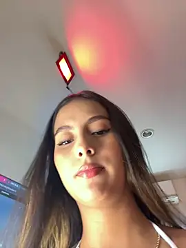 Valeria-escobar online show from January 8, 2026, 1:39 pm