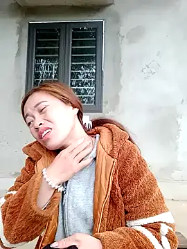 little-effy online show from March 7, 2026, 1:34 am