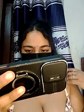 Snapshot of nosrat014 chatting on July 3, 2026, 9:05 am nosrat014 online show from July 3, 2026, 9:05 am
