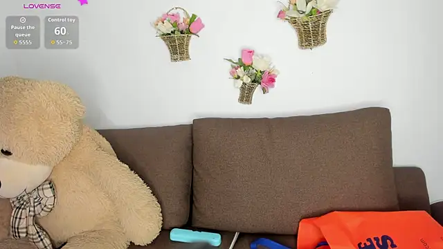 Darele  online show from December 17, 2025, 2:11 pm