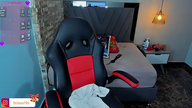 Snapshot of BRIANA_Z chatting on December 23, 2025, 3:50 am BRIANA Z online show from December 23, 2025, 3:50 am