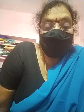 Snapshot of sarala_telugu chatting on June 21, 2026, 6:14 pm sarala telugu online show from June 21, 2026, 6:14 pm