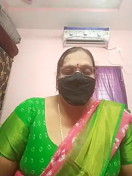 Snapshot of sarala_telugu chatting on July 7, 2026, 9:35 am sarala telugu online show from July 7, 2026, 9:35 am