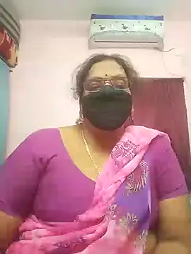 Snapshot of sarala_telugu chatting on July 28, 2026, 7:39 pm sarala telugu online show from July 28, 2026, 7:39 pm