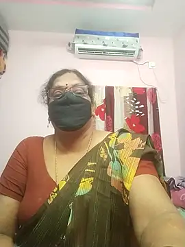 Snapshot of sarala_telugu chatting on August 7, 2026, 4:24 pm sarala telugu online show from August 7, 2026, 4:24 pm