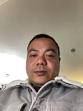 Snapshot of linzi_66 chatting on December 16, 2025, 5:55 am linzi 66 online show from December 16, 2025, 5:55 am