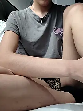 Snapshot of tenifer chatting on December 16, 2025, 7:18 pm tenifer online show from December 16, 2025, 7:18 pm