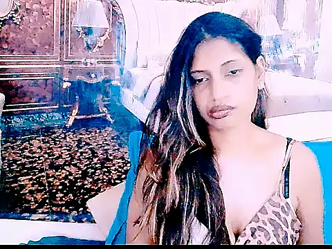 Snapshot of IndianHunnie69 chatting on December 17, 2025, 5:56 am IndianHunnie69 online show from December 17, 2025, 5:56 am