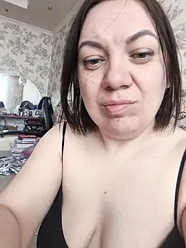 LimonLoveqw online show from March 11, 2026, 7:02 am