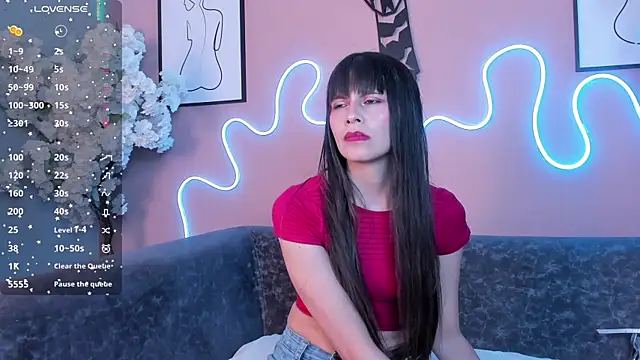 Snapshot of belinda__1 chatting on December 17, 2025, 12:32 pm belinda 1 online show from December 17, 2025, 12:32 pm