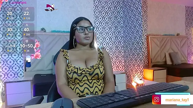 Snapshot of Auurora_tay chatting on December 18, 2025, 11:58 am Auurora tay online show from December 18, 2025, 11:58 am