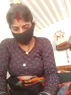 Snapshot of Aaisha_01 chatting on June 13, 2026, 7:50 am Aaisha 01 online show from June 13, 2026, 7:50 am