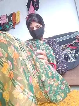 Snapshot of Aaisha_01 chatting on July 21, 2026, 2:47 am Aaisha 01 online show from July 21, 2026, 2:47 am