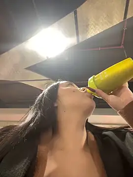 Bright-Flash online show from December 17, 2025, 12:32 pm