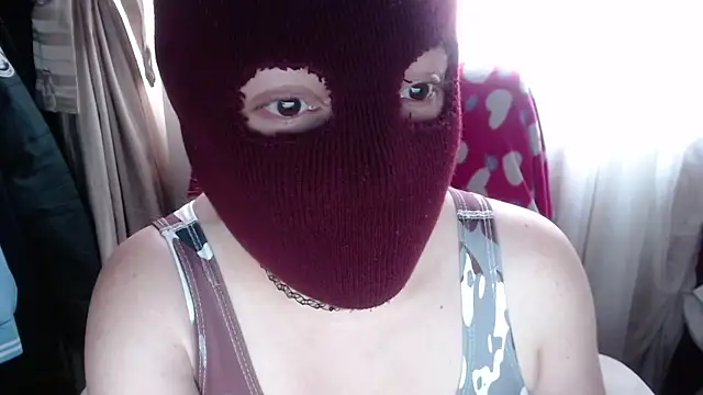 666maskgirl online show from February 24, 2026, 5:03 pm