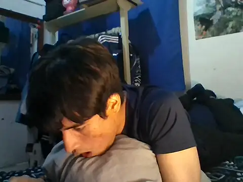 Snapshot of isalexhot chatting on December 21, 2025, 11:38 pm isalexhot online show from December 21, 2025, 11:38 pm