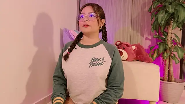 anahy1 online show from January 19, 2026, 2:48 am