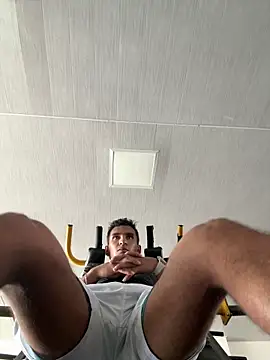 Snapshot of chico_sweet chatting on December 17, 2025, 4:45 pm chico sweet online show from December 17, 2025, 4:45 pm