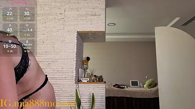 Snapshot of mia_monroe888 chatting on February 12, 2026, 4:29 pm mia monroe888 online show from February 12, 2026, 4:29 pm