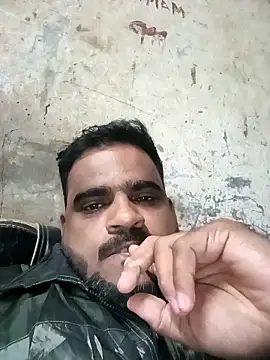 the 7inch guy online show from December 14, 2025, 2:55 pm