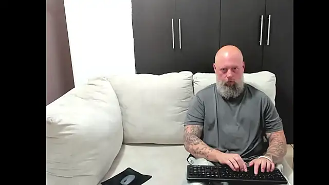 Aurora and the beast online show from March 2, 2026, 6:15 pm