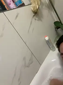 Juliann69Ramiro online show from February 21, 2026, 10:23 pm