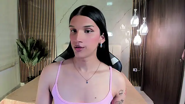 Snapshot of Bianca_baldwin_ chatting on December 14, 2025, 8:58 pm Bianca baldwin online show from December 14, 2025, 8:58 pm