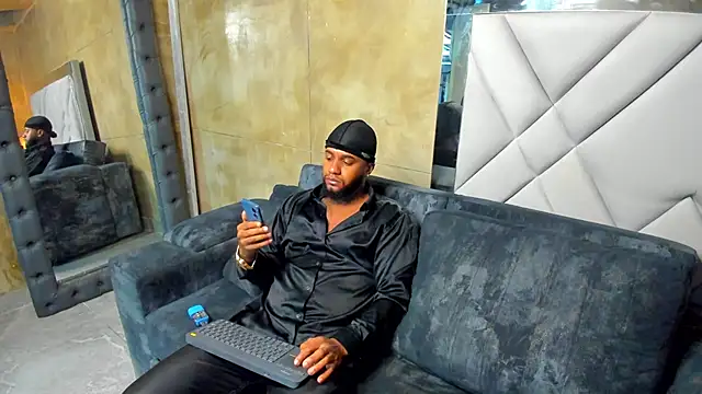 jay jhonson01 online show from December 22, 2025, 3:50 am