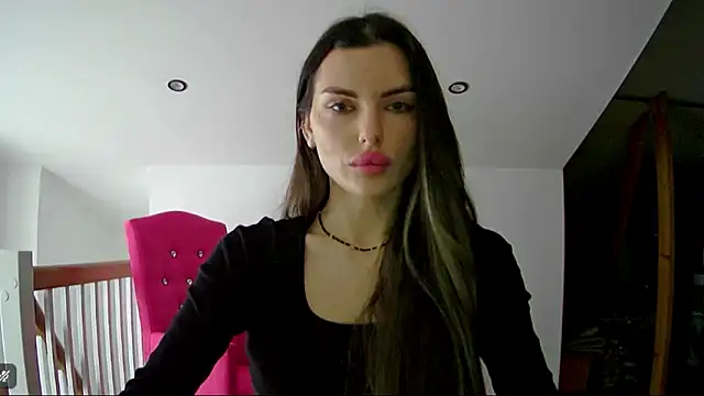 Addisonadore online show from February 9, 2026, 7:50 am